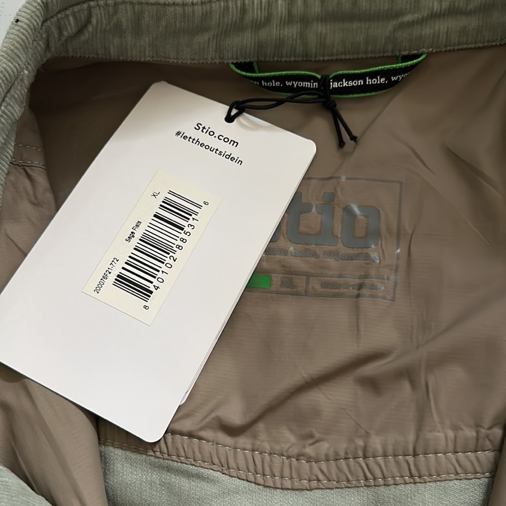 Stio - Men’s Saratoga Cord Shirt Sage Green XL *NEW*